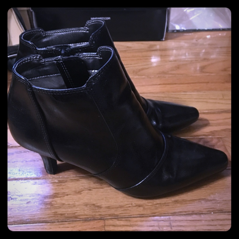 Life Stride Boots Black Fair Condition.